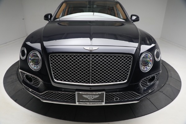 Used 2018 Bentley Bentayga W12 Signature for sale $109,900 at Pagani of Greenwich in Greenwich CT 06830 13