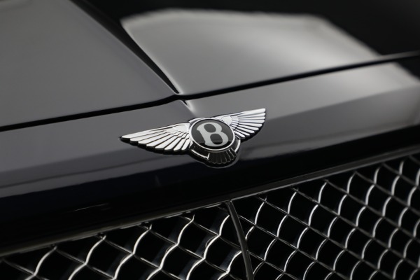 Used 2018 Bentley Bentayga W12 Signature for sale $109,900 at Pagani of Greenwich in Greenwich CT 06830 14
