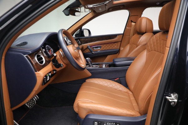 Used 2018 Bentley Bentayga W12 Signature for sale $109,900 at Pagani of Greenwich in Greenwich CT 06830 18