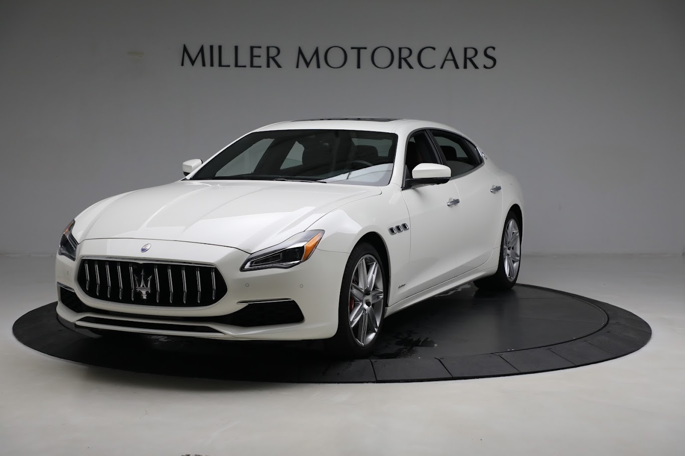 Used 2021 Maserati Quattroporte S Q4 GranLusso for sale $79,995 at Pagani of Greenwich in Greenwich CT 06830 1