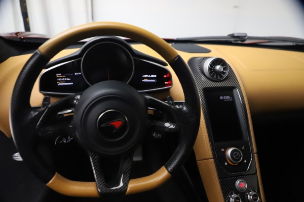 Used 2012 McLaren MP4-12C for sale Sold at Pagani of Greenwich in Greenwich CT 06830 18