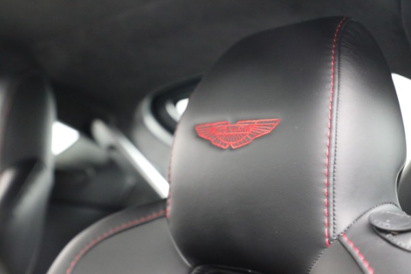 Used 2015 Aston Martin V12 Vantage S for sale Sold at Pagani of Greenwich in Greenwich CT 06830 19