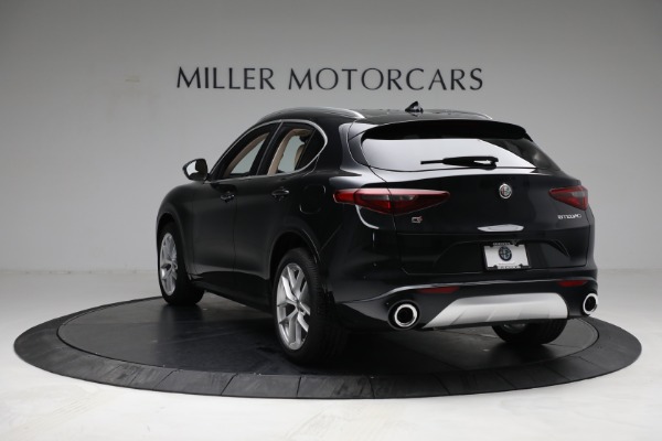 New 2021 Alfa Romeo Stelvio Ti Lusso Q4 for sale Sold at Pagani of Greenwich in Greenwich CT 06830 5