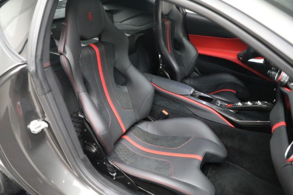 Used 2018 Ferrari 812 Superfast for sale $414,900 at Pagani of Greenwich in Greenwich CT 06830 19
