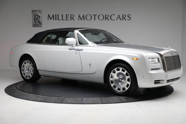 Used 2017 Rolls-Royce Phantom Drophead Coupe for sale Sold at Pagani of Greenwich in Greenwich CT 06830 15