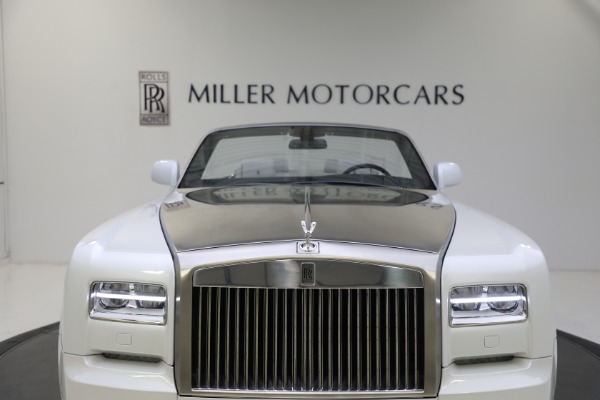 Used 2017 Rolls-Royce Phantom Drophead Coupe for sale Sold at Pagani of Greenwich in Greenwich CT 06830 28