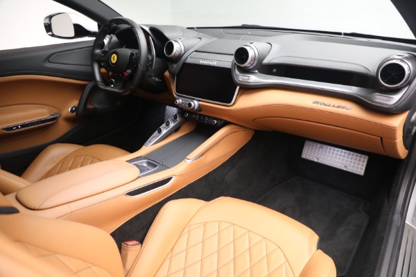 Used 2018 Ferrari GTC4Lusso for sale Sold at Pagani of Greenwich in Greenwich CT 06830 18