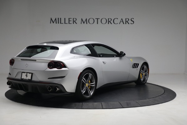 Used 2018 Ferrari GTC4Lusso for sale Sold at Pagani of Greenwich in Greenwich CT 06830 7