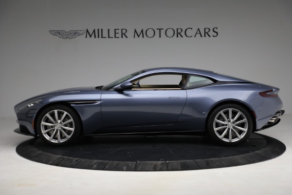 Used 2018 Aston Martin DB11 V12 for sale $164,990 at Pagani of Greenwich in Greenwich CT 06830 2