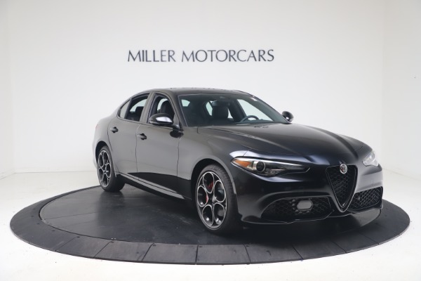 New 2022 Alfa Romeo Giulia Veloce for sale Sold at Pagani of Greenwich in Greenwich CT 06830 11