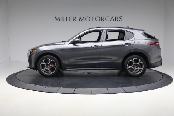 Used 2022 Alfa Romeo Stelvio Sprint for sale $29,900 at Pagani of Greenwich in Greenwich CT 06830 2