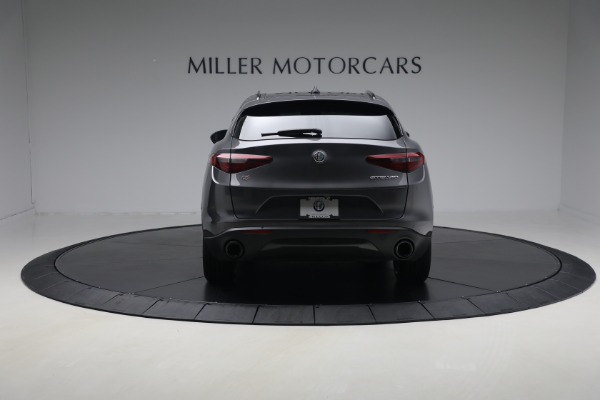 Used 2022 Alfa Romeo Stelvio Sprint for sale $29,900 at Pagani of Greenwich in Greenwich CT 06830 5