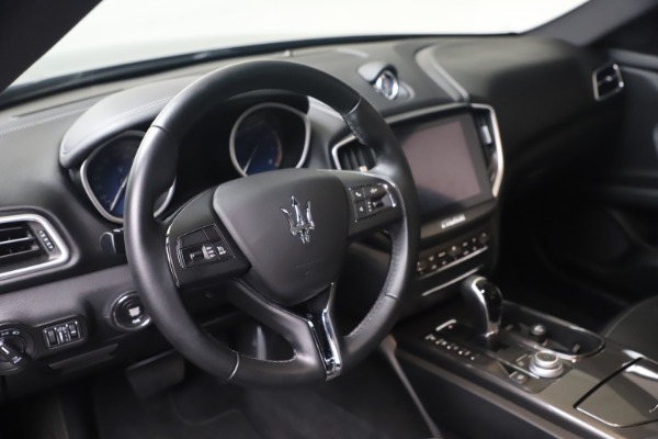 Used 2018 Maserati Ghibli SQ4 for sale $54,900 at Pagani of Greenwich in Greenwich CT 06830 13