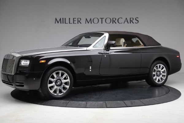 Used 2015 Rolls-Royce Phantom Drophead Coupe for sale Sold at Pagani of Greenwich in Greenwich CT 06830 15