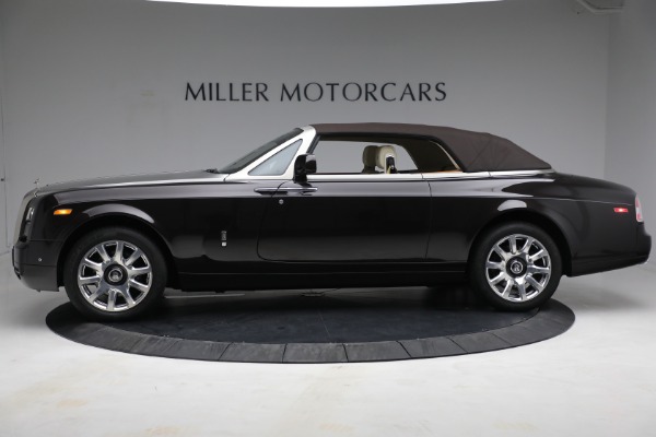 Used 2015 Rolls-Royce Phantom Drophead Coupe for sale Sold at Pagani of Greenwich in Greenwich CT 06830 16