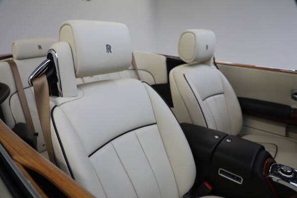 Used 2015 Rolls-Royce Phantom Drophead Coupe for sale Sold at Pagani of Greenwich in Greenwich CT 06830 26