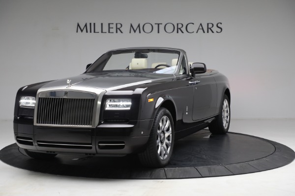 Used 2015 Rolls-Royce Phantom Drophead Coupe for sale Call for price at Pagani of Greenwich in Greenwich CT 06830 1