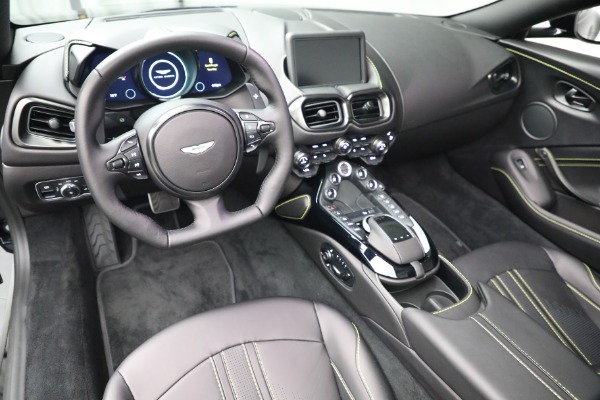 New 2021 Aston Martin Vantage Roadster for sale $192,386 at Pagani of Greenwich in Greenwich CT 06830 20