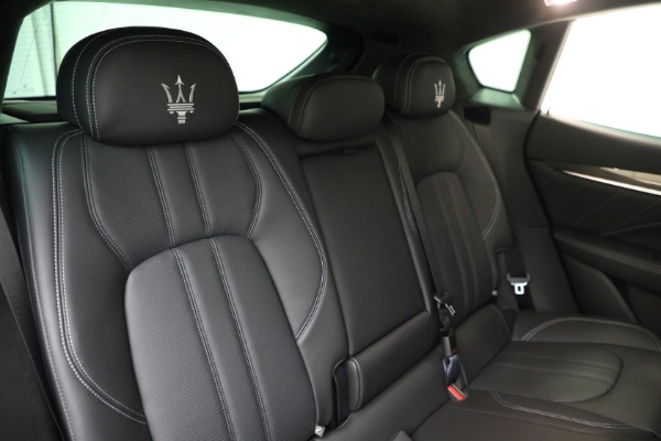 New 2022 Maserati Levante Modena for sale $78,900 at Pagani of Greenwich in Greenwich CT 06830 26