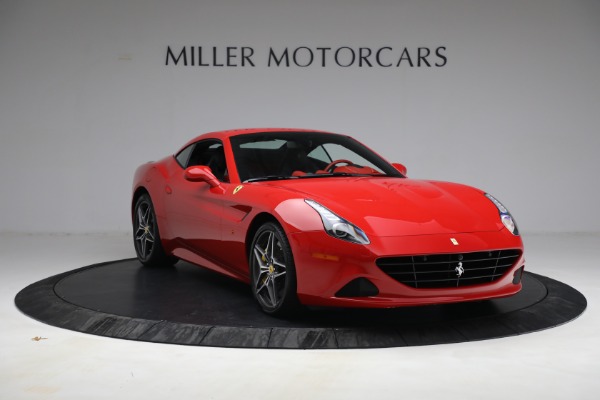 Used 2017 Ferrari California T for sale Sold at Pagani of Greenwich in Greenwich CT 06830 23