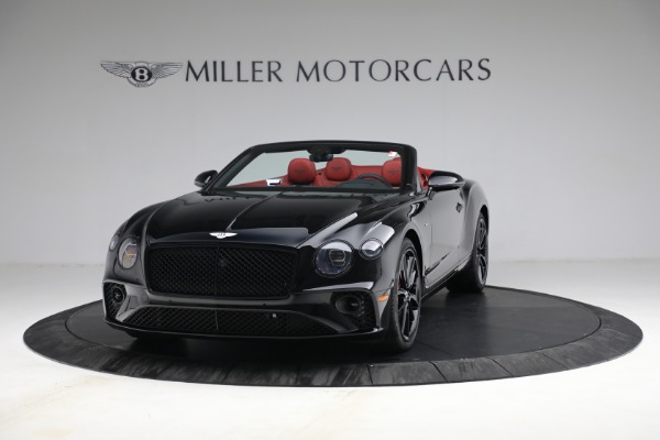 New 2022 Bentley Continental GT V8 for sale Call for price at Pagani of Greenwich in Greenwich CT 06830 1
