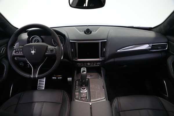 New 2022 Maserati Levante Modena for sale Sold at Pagani of Greenwich in Greenwich CT 06830 16