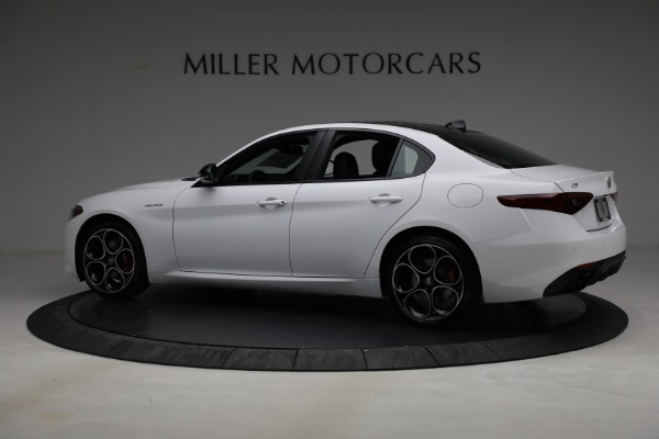 New 2022 Alfa Romeo Giulia Veloce for sale Sold at Pagani of Greenwich in Greenwich CT 06830 4