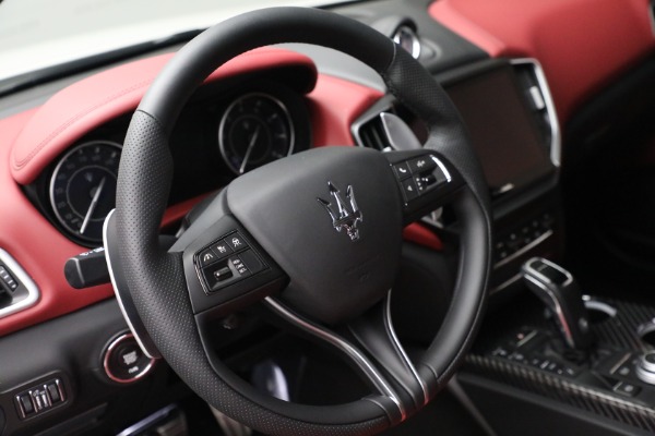 New 2022 Maserati Ghibli Modena Q4 for sale $99,755 at Pagani of Greenwich in Greenwich CT 06830 16