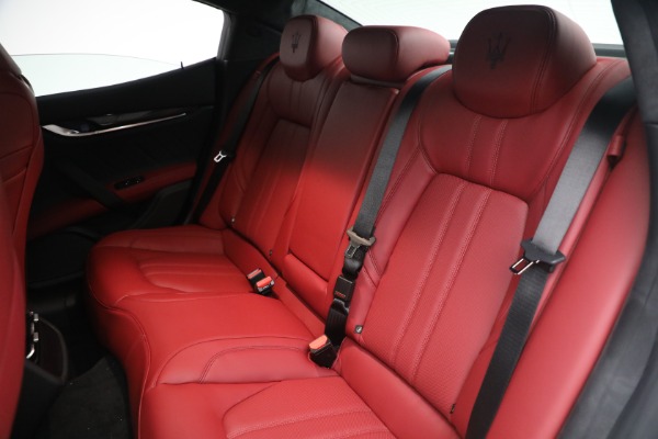 New 2022 Maserati Ghibli Modena Q4 for sale $99,755 at Pagani of Greenwich in Greenwich CT 06830 21