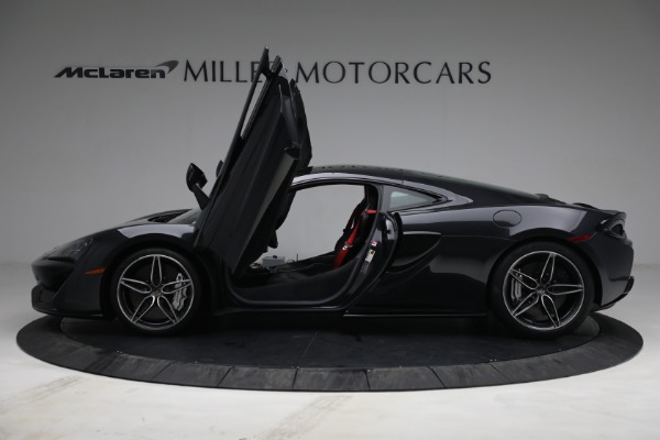 Used 2018 McLaren 570GT for sale Sold at Pagani of Greenwich in Greenwich CT 06830 16