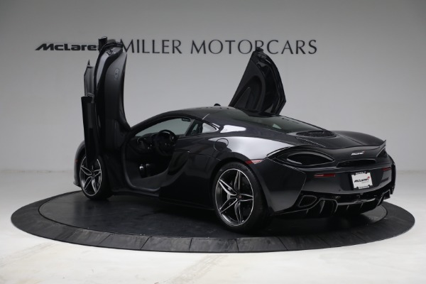 Used 2018 McLaren 570GT for sale Sold at Pagani of Greenwich in Greenwich CT 06830 18