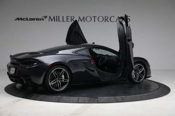 Used 2018 McLaren 570GT for sale Sold at Pagani of Greenwich in Greenwich CT 06830 21