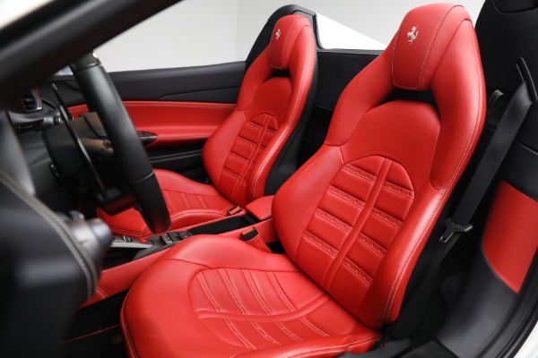 Used 2018 Ferrari 488 Spider for sale $339,900 at Pagani of Greenwich in Greenwich CT 06830 21