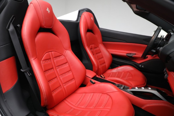 Used 2018 Ferrari 488 Spider for sale $339,900 at Pagani of Greenwich in Greenwich CT 06830 24