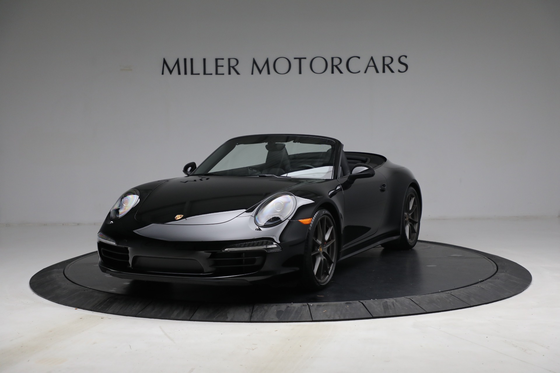 Used 2014 Porsche 911 Carrera 4S for sale Sold at Pagani of Greenwich in Greenwich CT 06830 1