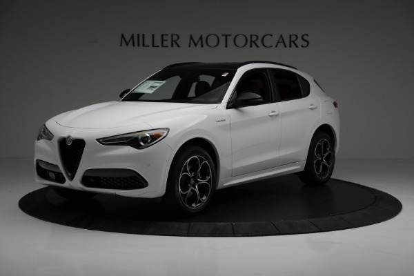 New 2022 Alfa Romeo Stelvio Veloce for sale $56,895 at Pagani of Greenwich in Greenwich CT 06830 1