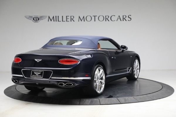Used 2022 Bentley Continental GT V8 for sale $259,900 at Pagani of Greenwich in Greenwich CT 06830 14