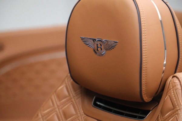 Used 2022 Bentley Continental GT V8 for sale $259,900 at Pagani of Greenwich in Greenwich CT 06830 25