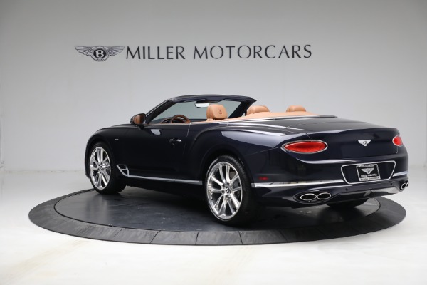 Used 2022 Bentley Continental GT V8 for sale $259,900 at Pagani of Greenwich in Greenwich CT 06830 3