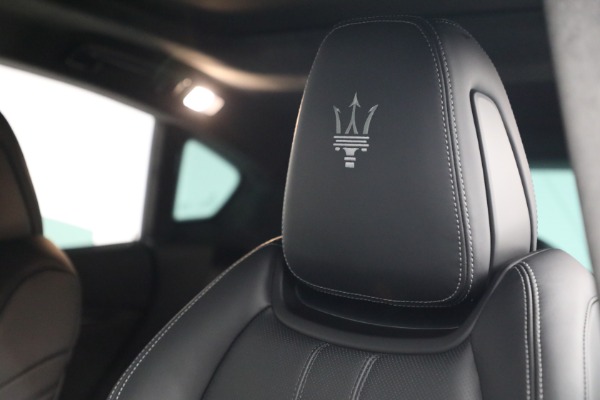 New 2022 Maserati Levante GT for sale $89,126 at Pagani of Greenwich in Greenwich CT 06830 16