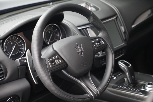 New 2022 Maserati Levante GT for sale $89,126 at Pagani of Greenwich in Greenwich CT 06830 17