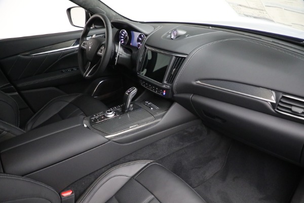 New 2022 Maserati Levante GT for sale $89,126 at Pagani of Greenwich in Greenwich CT 06830 21