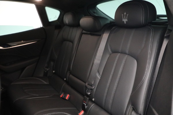 New 2022 Maserati Levante GT for sale $89,126 at Pagani of Greenwich in Greenwich CT 06830 25