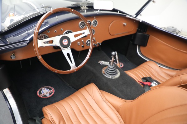 Used 1962 Superformance Cobra 289 Slabside for sale Sold at Pagani of Greenwich in Greenwich CT 06830 13
