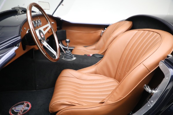 Used 1962 Superformance Cobra 289 Slabside for sale Sold at Pagani of Greenwich in Greenwich CT 06830 14
