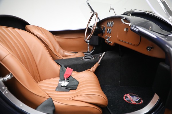 Used 1962 Superformance Cobra 289 Slabside for sale Sold at Pagani of Greenwich in Greenwich CT 06830 24