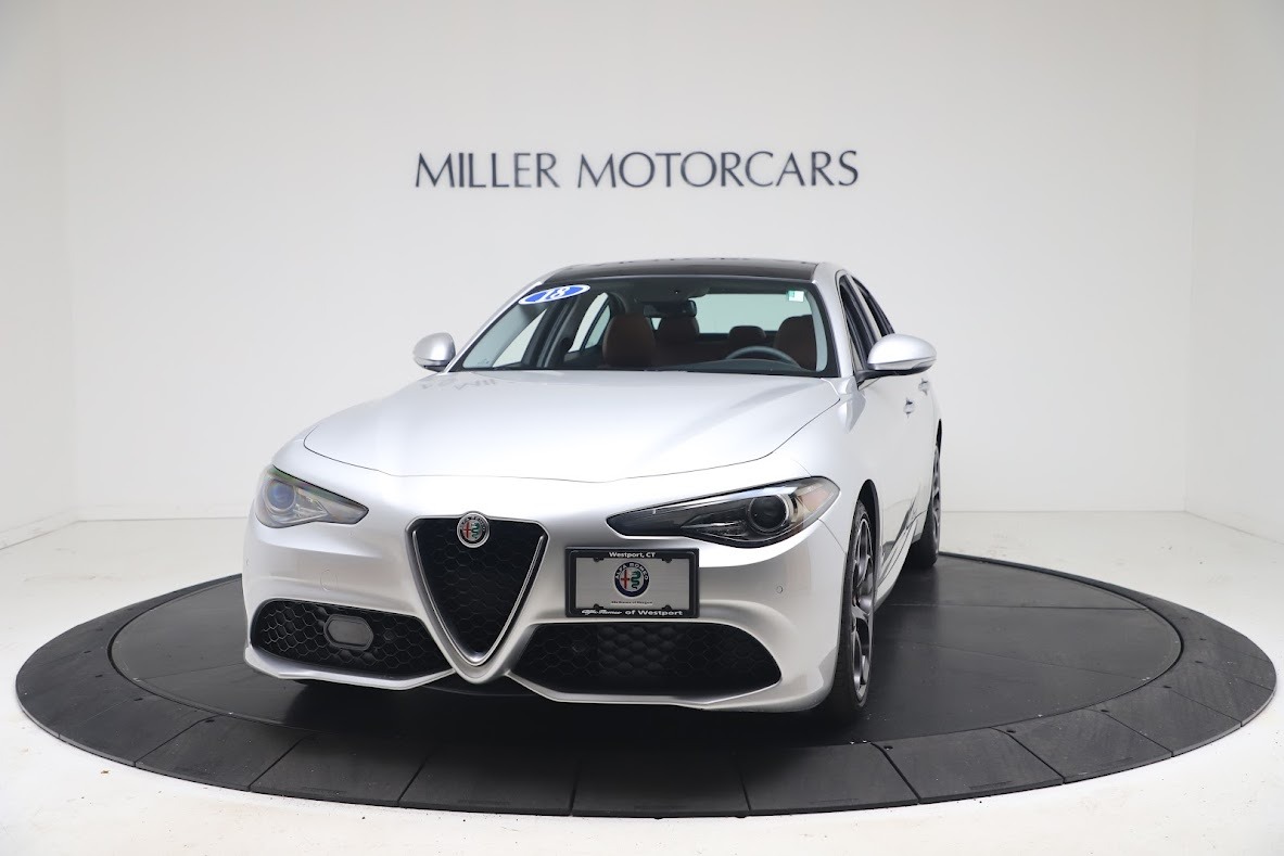 Used 2018 Alfa Romeo Giulia Ti Sport for sale Sold at Pagani of Greenwich in Greenwich CT 06830 1