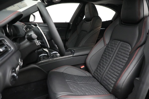 New 2022 Maserati Ghibli Trofeo for sale $128,095 at Pagani of Greenwich in Greenwich CT 06830 15