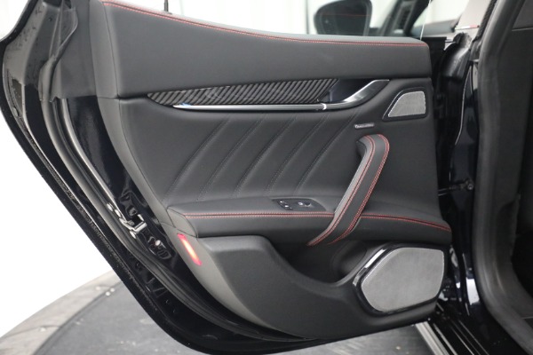 New 2022 Maserati Ghibli Trofeo for sale $128,095 at Pagani of Greenwich in Greenwich CT 06830 25