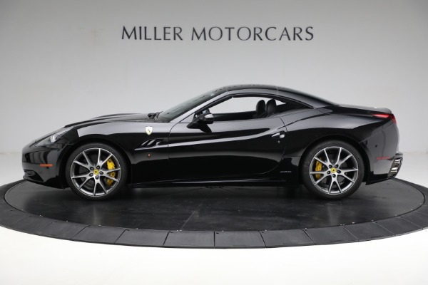 Used 2010 Ferrari California for sale $118,900 at Pagani of Greenwich in Greenwich CT 06830 14